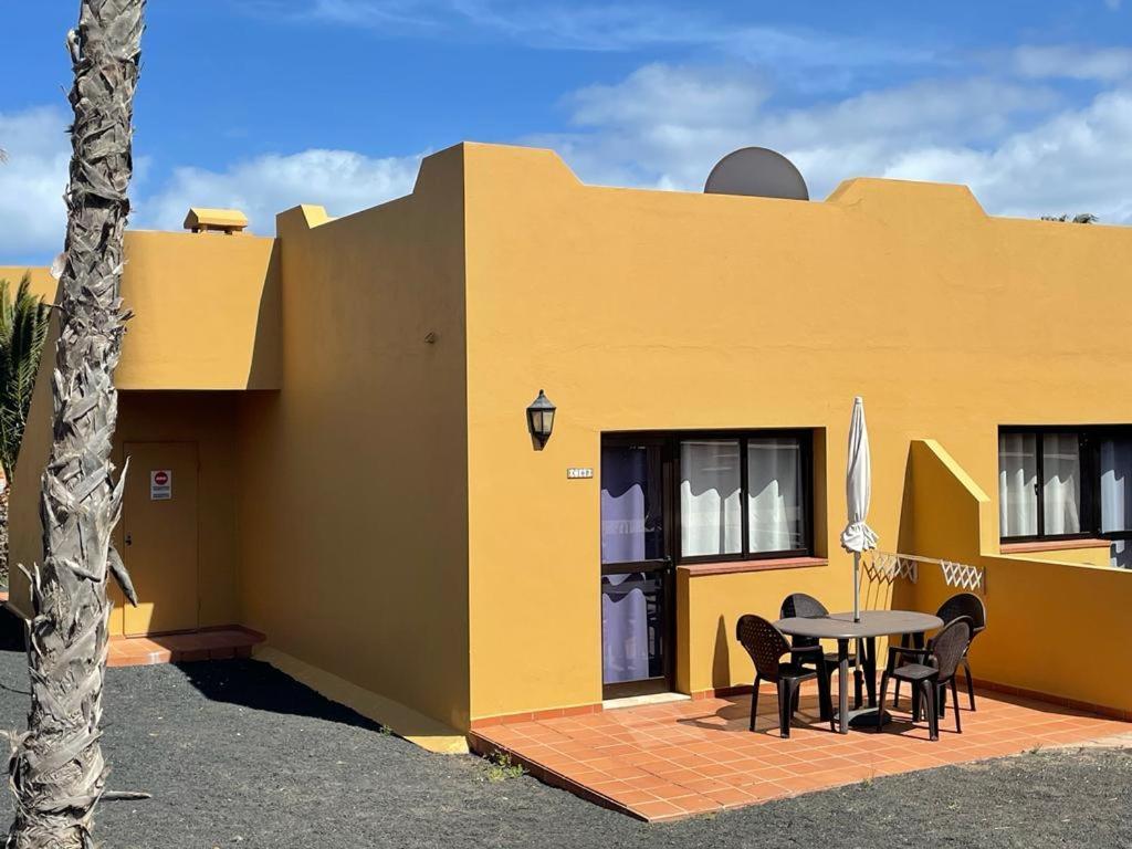 Casa Denny - Oasis Papagayo Apartment Corralejo Bagian luar foto