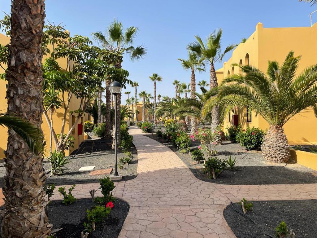 Casa Denny - Oasis Papagayo Apartment Corralejo Bagian luar foto