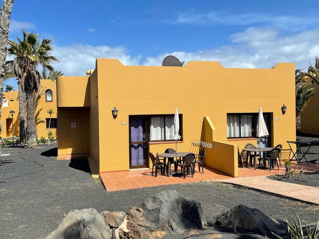 Casa Denny - Oasis Papagayo Apartment Corralejo Bagian luar foto